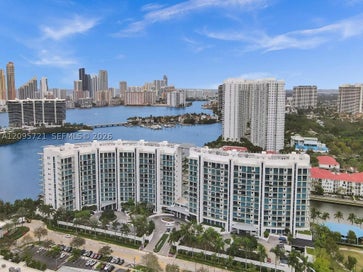 3300 NE 188th St 210 Aventura FL 33180