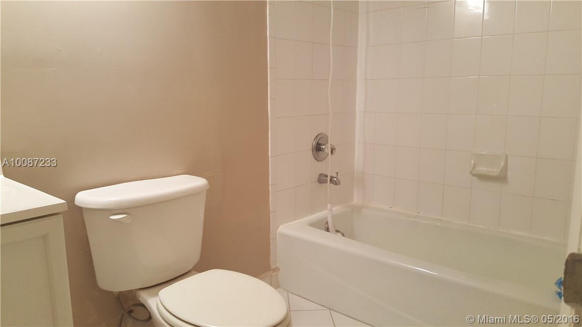 Promenade At Kendale Lake - Residential Lease