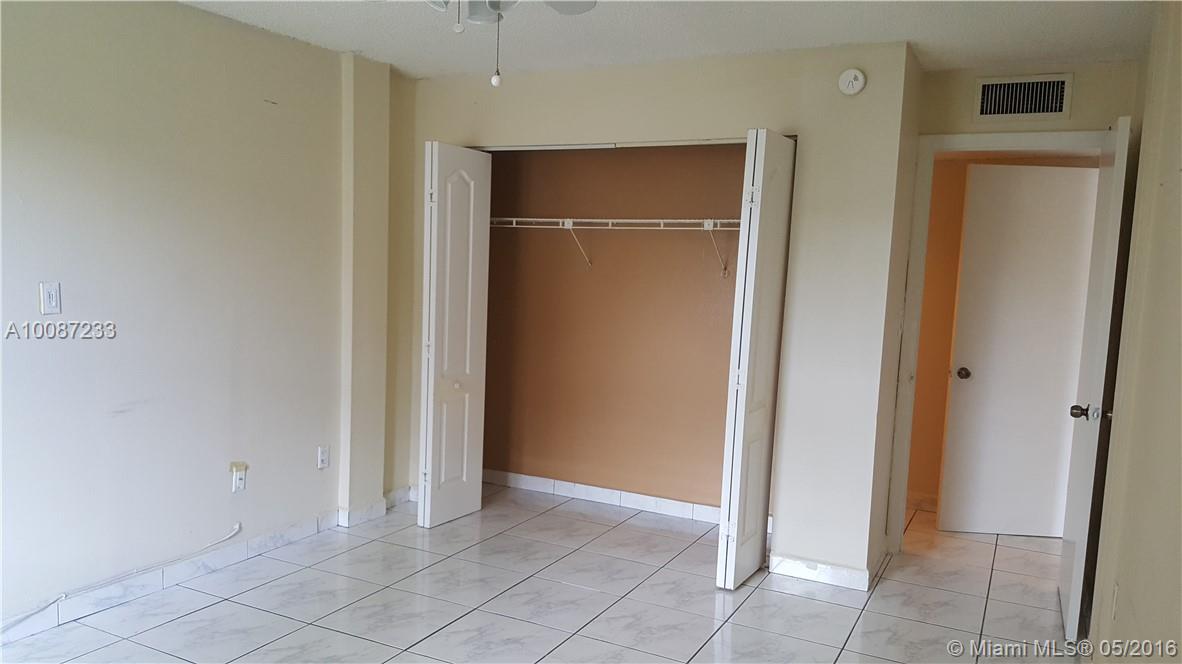 Promenade At Kendale Lake - Residential Lease