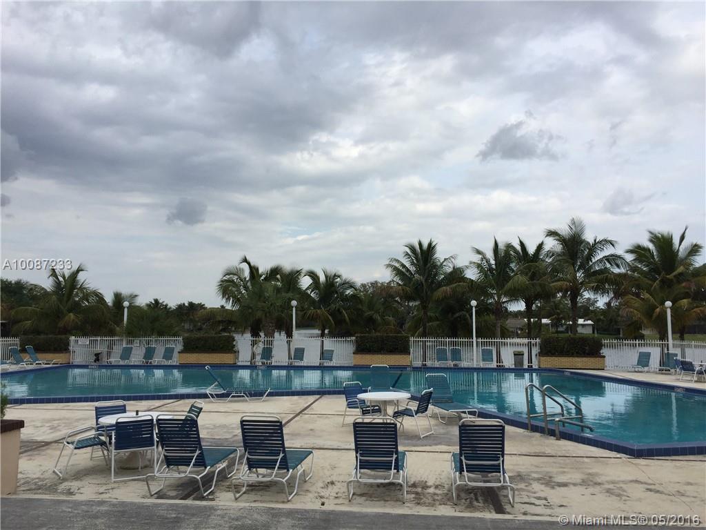 Promenade At Kendale Lake - Residential Lease