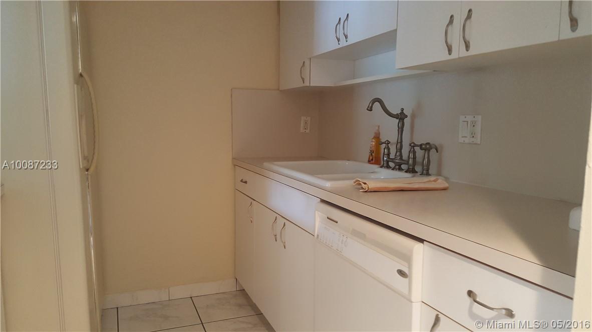 Promenade At Kendale Lake - Residential Lease