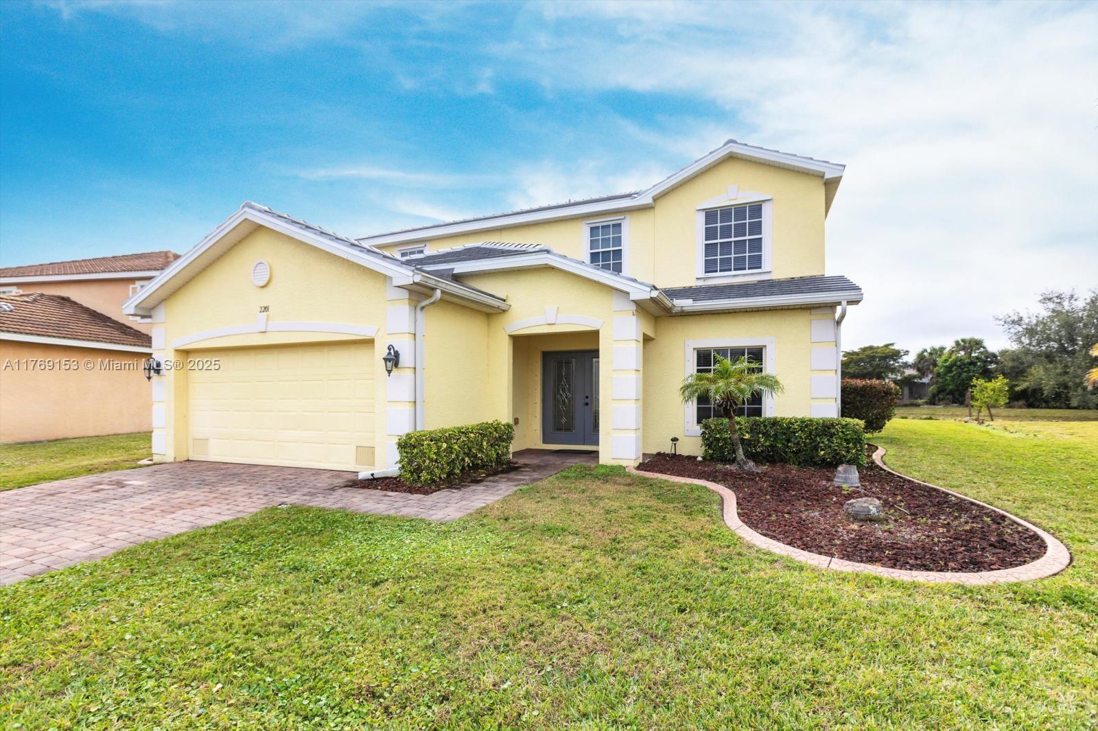 Rental Property at 2201 Cape Heather Circle -, Cape Coral, Lee County, Florida - Bedrooms: 5 
Bathrooms: 4  - $4,000 MO.
