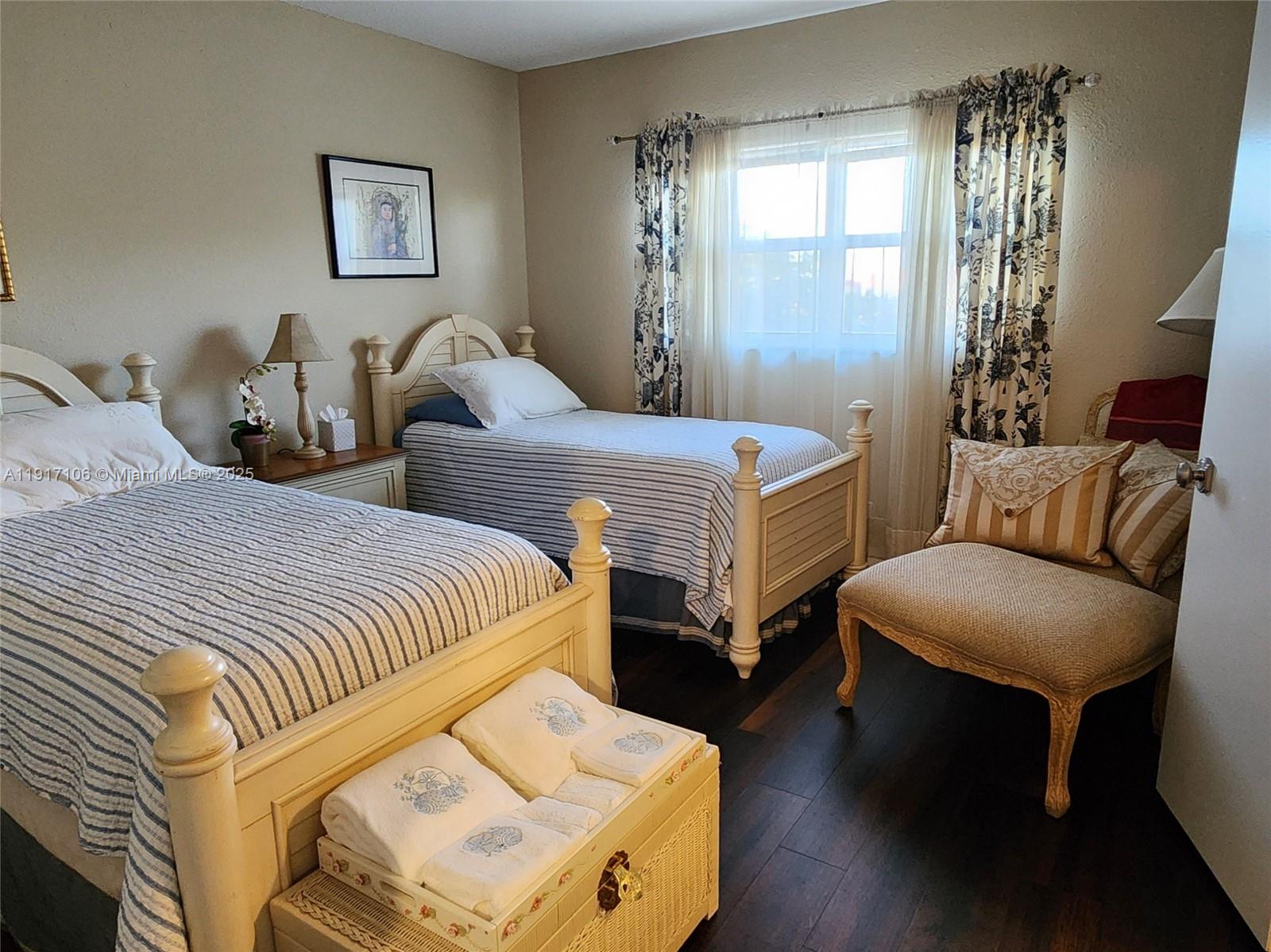 PLANTATION TERRACE CONDO - Residential