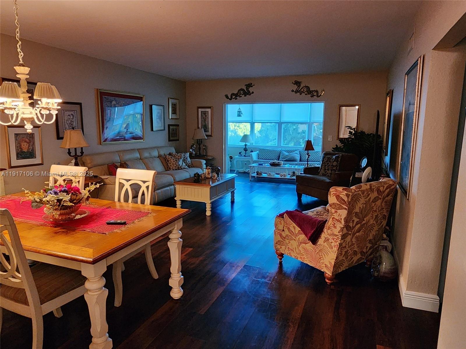 PLANTATION TERRACE CONDO - Residential