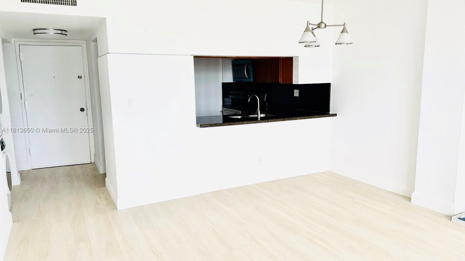 9001 SW 77th Ave C608