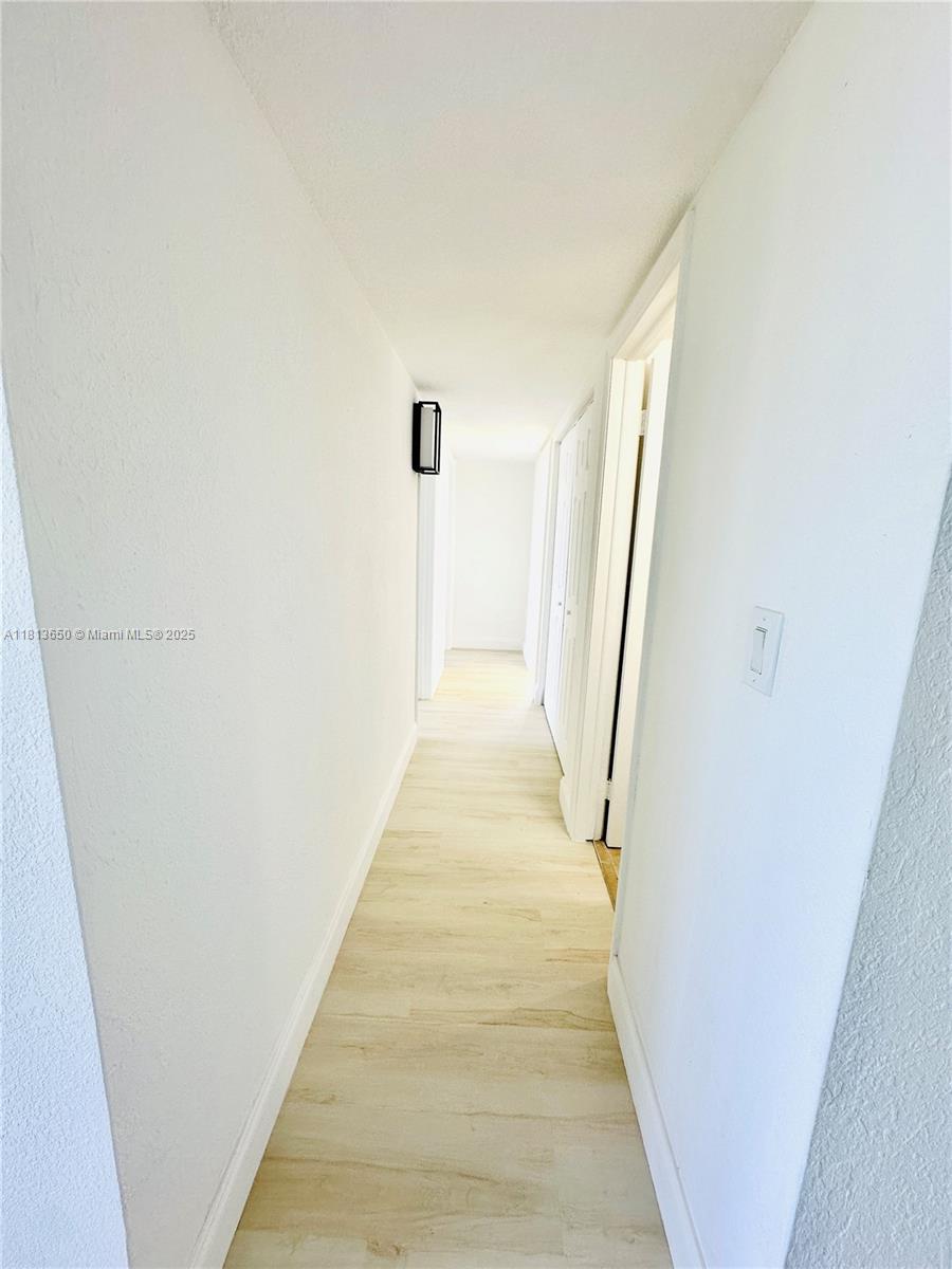 DADELAND PLACE CONDO - Residential