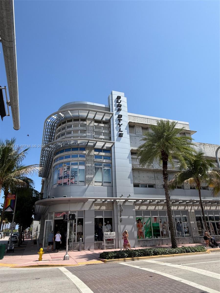 COLLINS VISTA CONDO - Residential