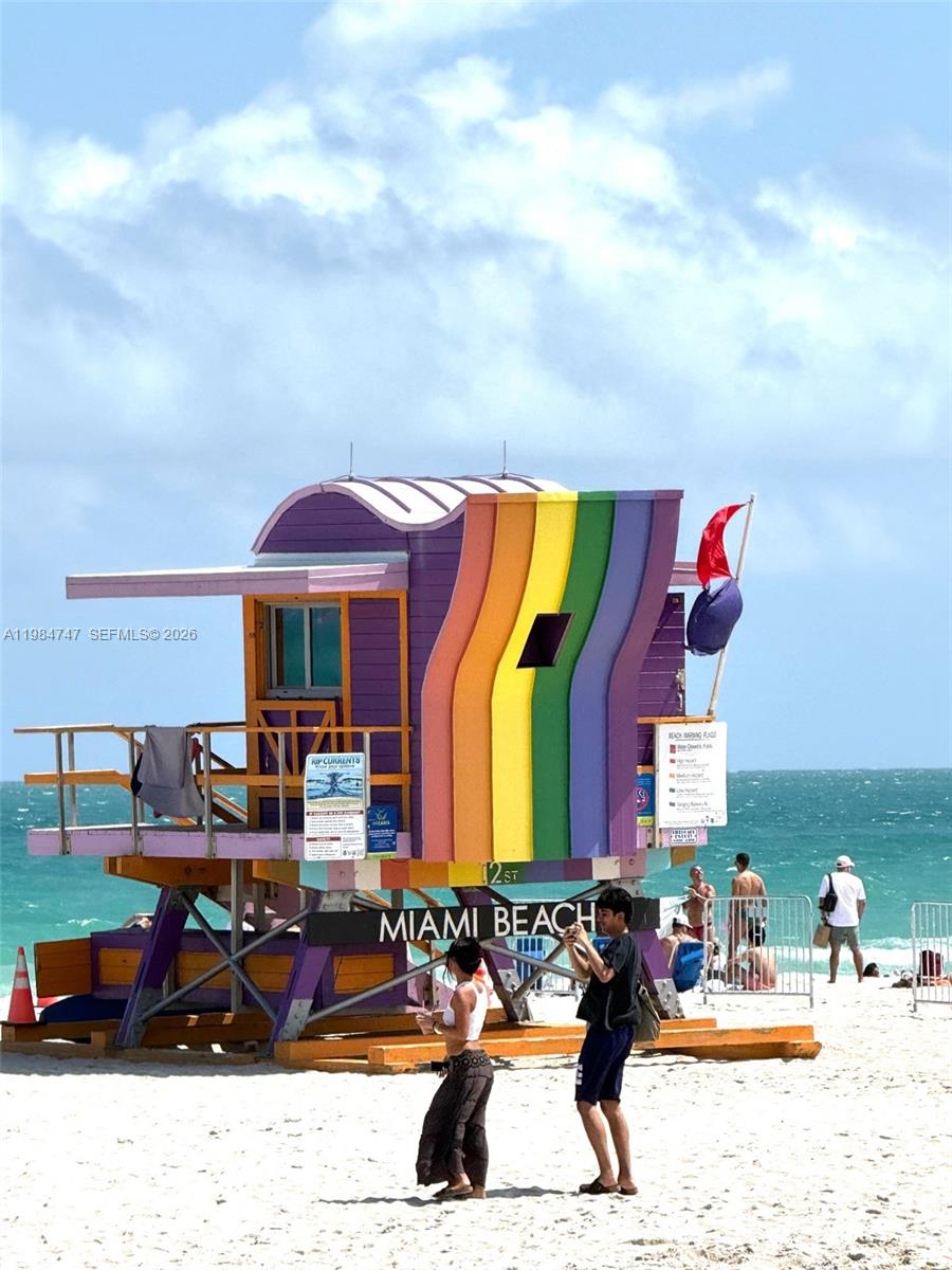 COLLINS VISTA CONDO - Residential