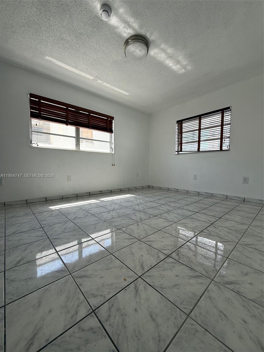 COLLINS VISTA CONDO - Residential