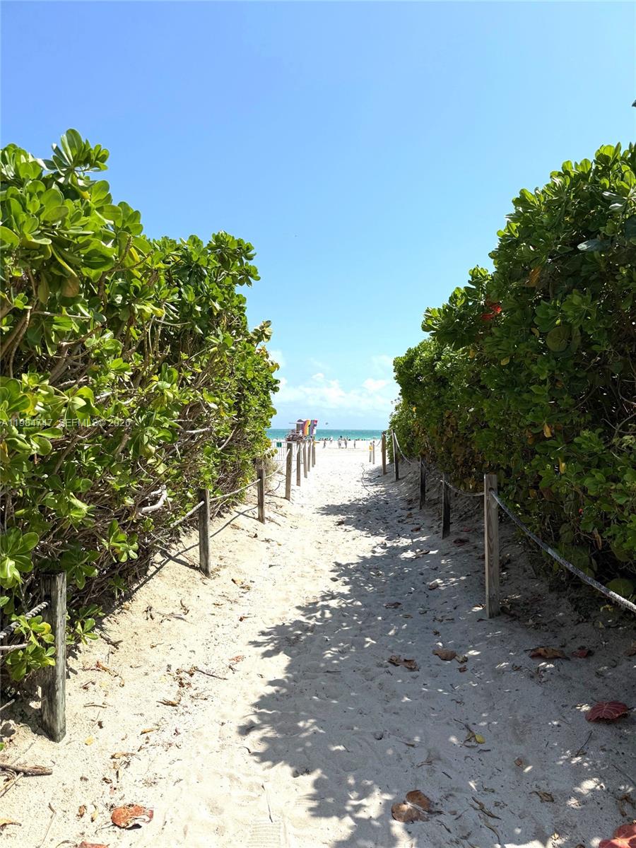 COLLINS VISTA CONDO - Residential