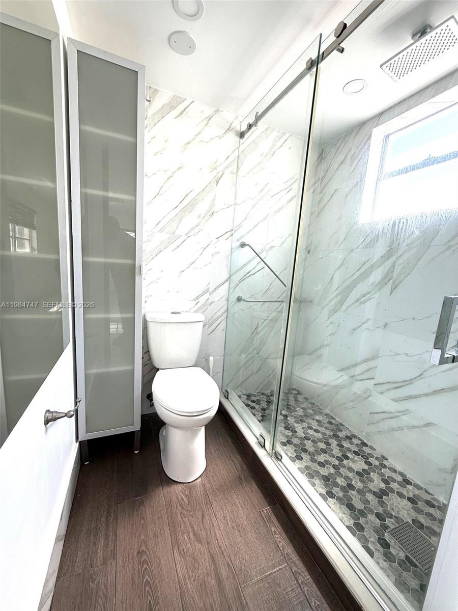 COLLINS VISTA CONDO - Residential