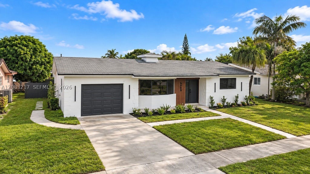 Photo of 5309 Hayes St, Hollywood, FL 33021 (MLS # A12083217)