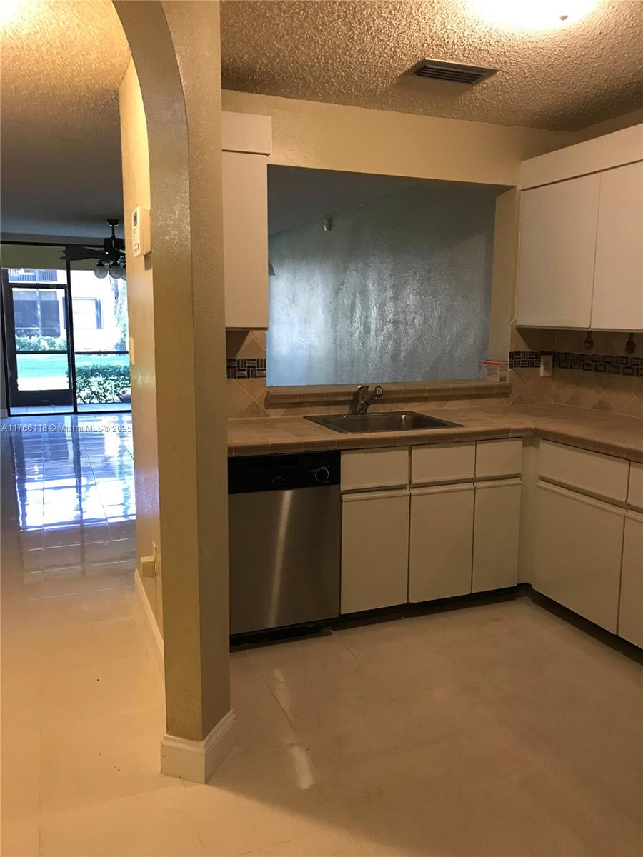149 NW 98th Ter 149