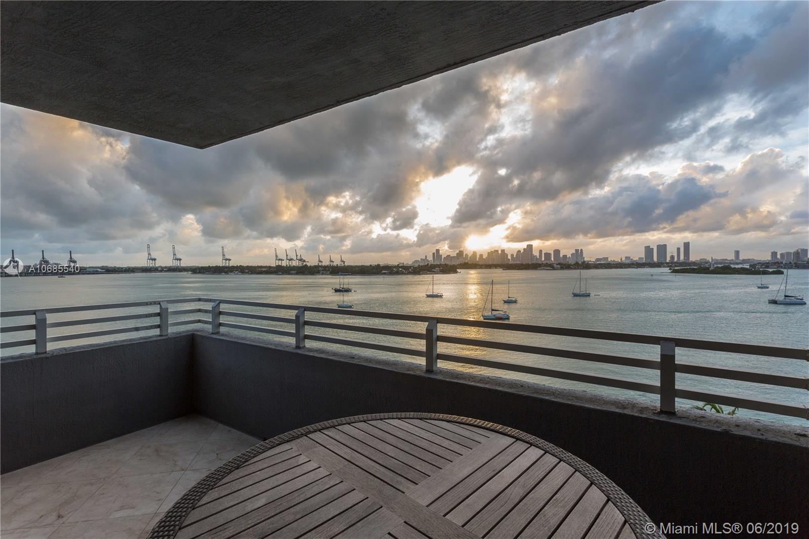 THE WAVERLY AT SOUTH BEAC - Residential Lease