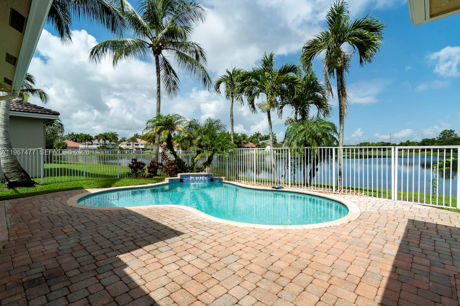 WESTON HILLS - Residential Lease