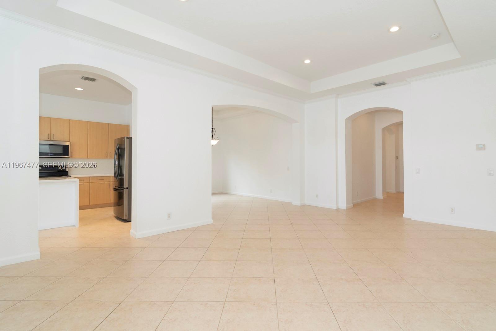 WESTON HILLS - Residential Lease