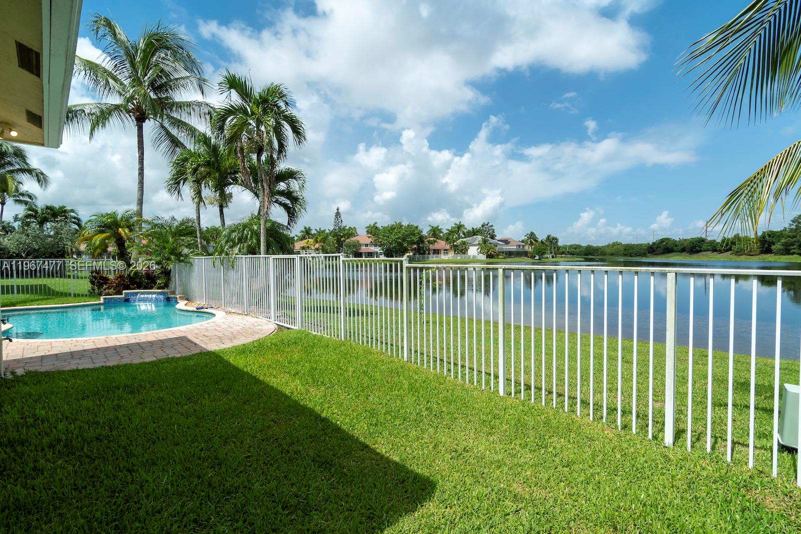 WESTON HILLS - Residential Lease