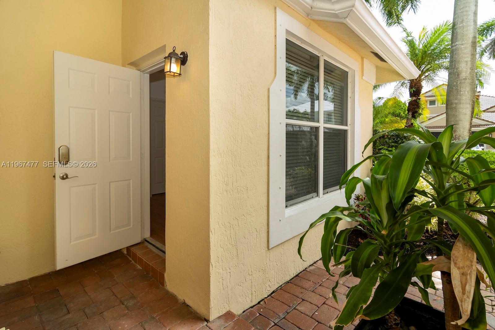 WESTON HILLS - Residential Lease