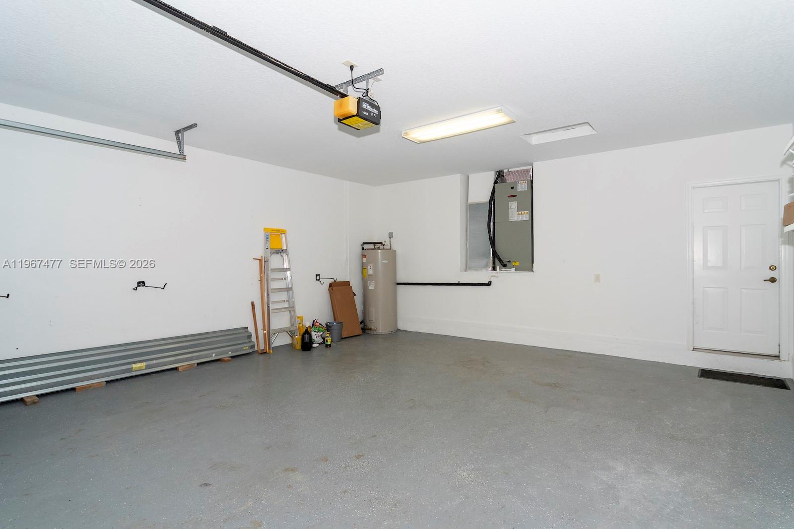 WESTON HILLS - Residential Lease