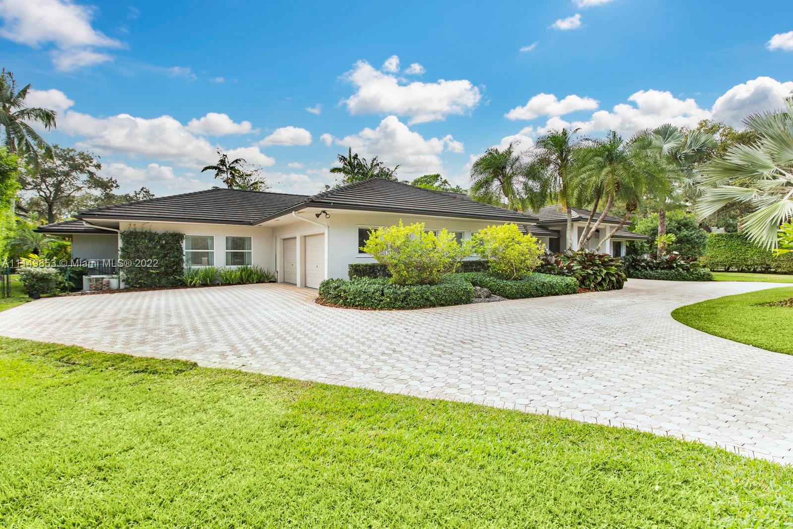 HELMS COUNTRY ESTATES RE- - Residential