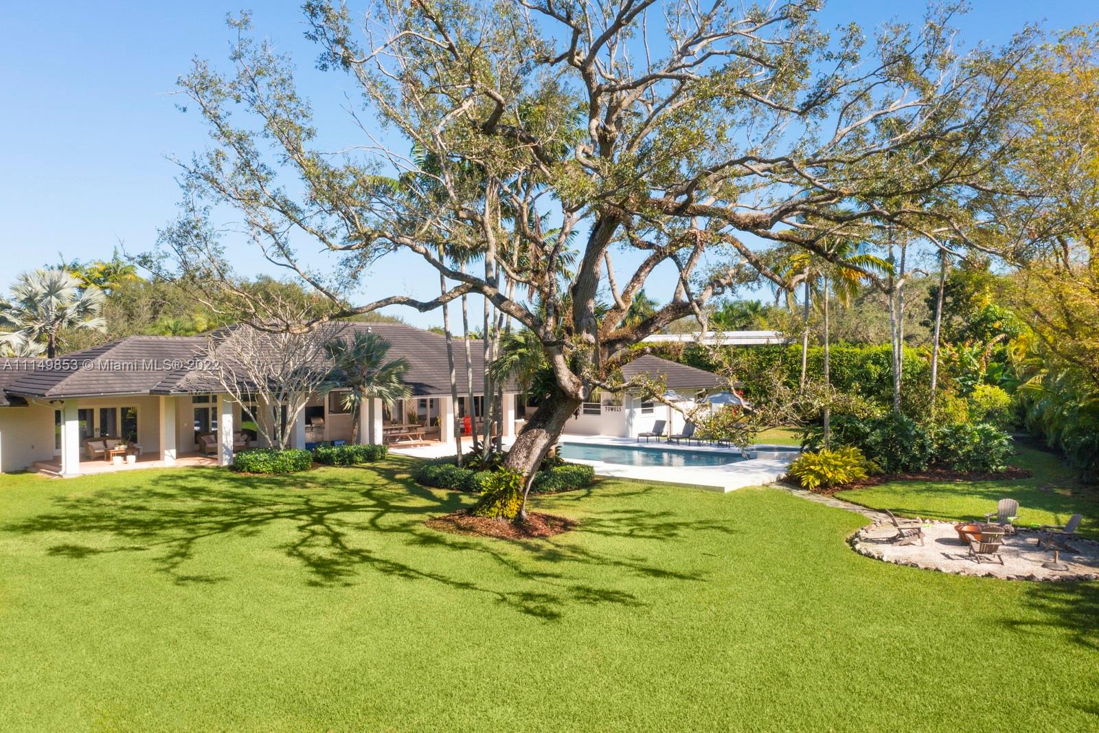 HELMS COUNTRY ESTATES RE- - Residential