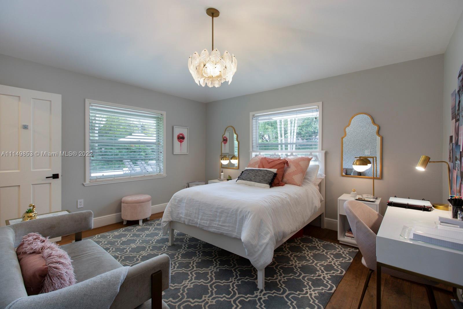 HELMS COUNTRY ESTATES RE- - Residential