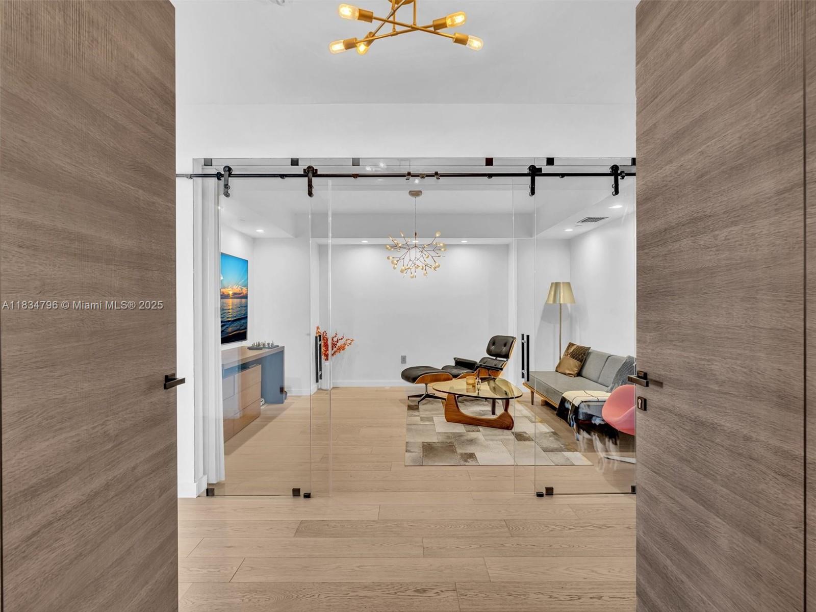 THE PENINSULA CONDO - Residential Lease