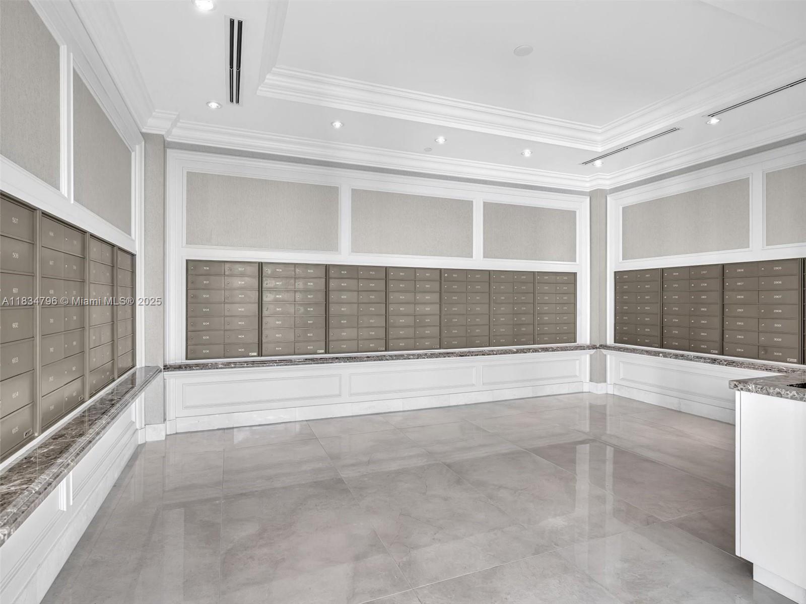 THE PENINSULA CONDO - Residential Lease