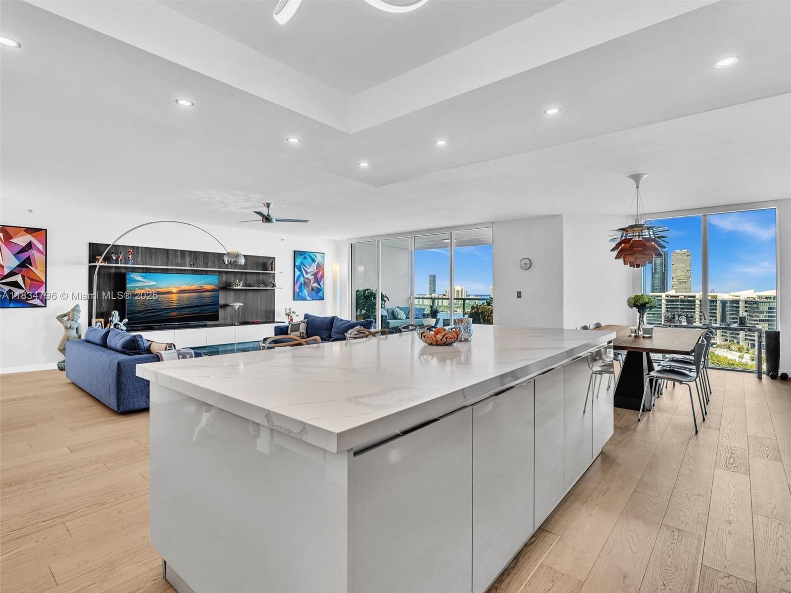 THE PENINSULA CONDO - Residential Lease