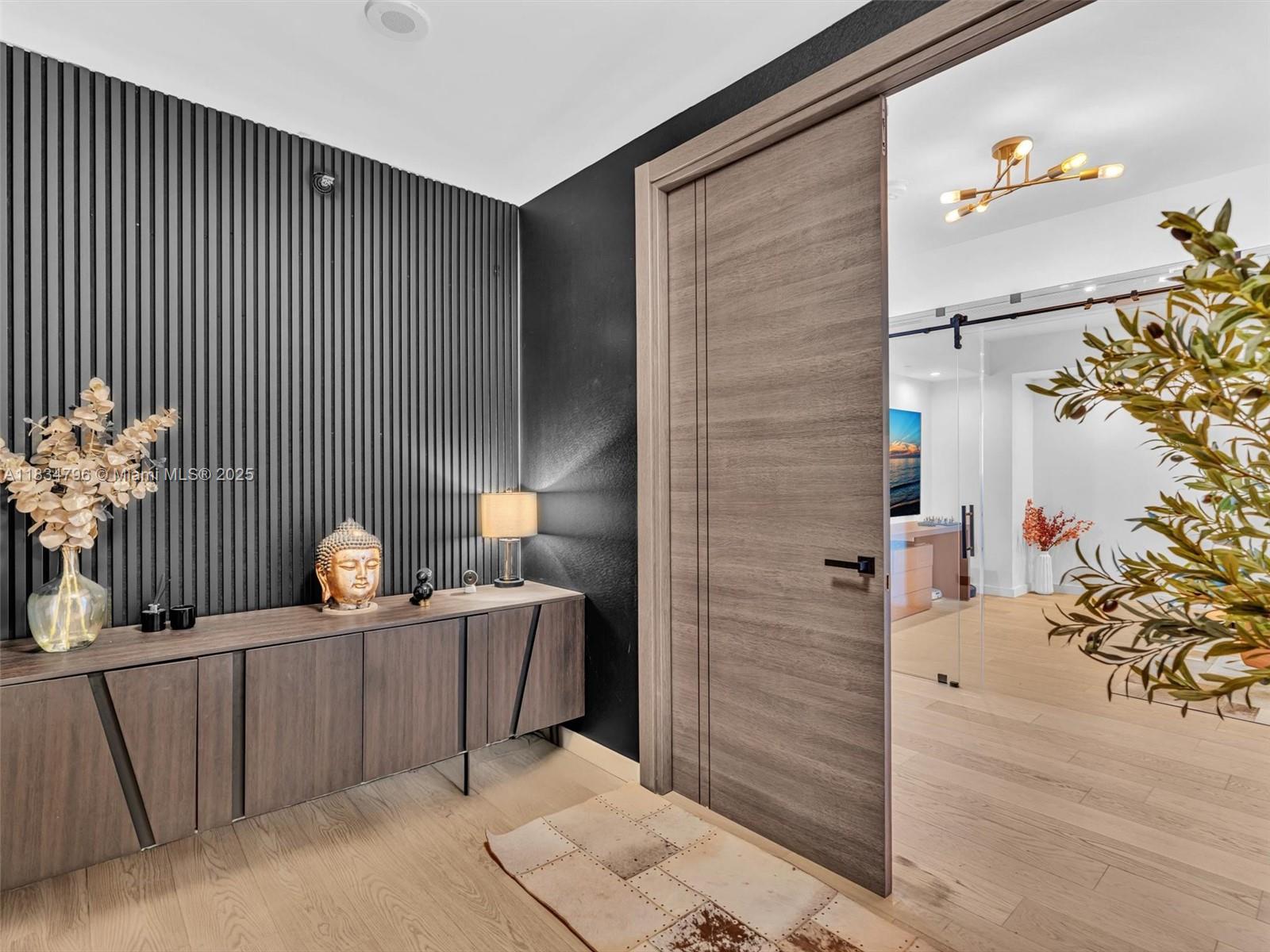 THE PENINSULA CONDO - Residential Lease