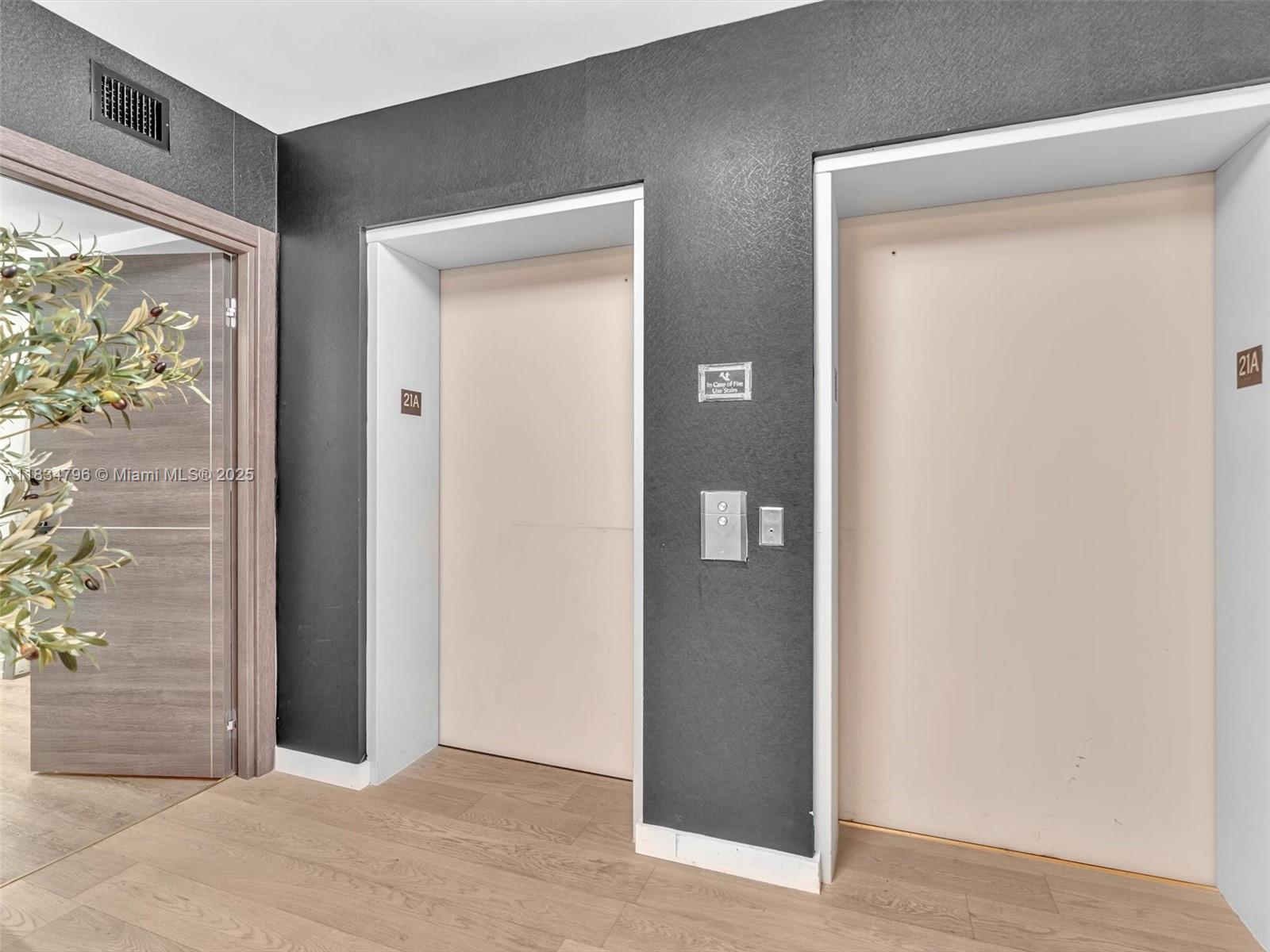 THE PENINSULA CONDO - Residential Lease