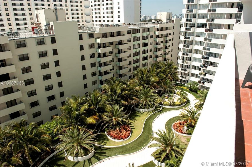 BEST LOCATION IN SOUTH BEACH. COMPLETELY REMODELED IN 2015 DIRECTLY ON THE BEACH WHERE LINCOLN RD MEETS THE OCEAN. CALL FOR SHOWINGS AND AVAILABILITY !