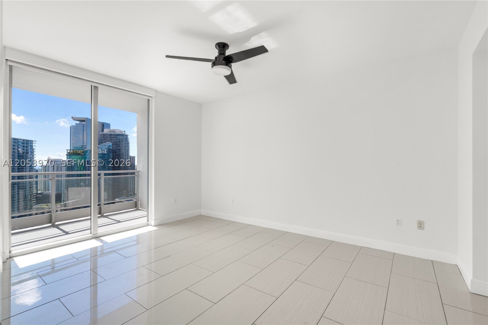 90 SW 3rd St 4403