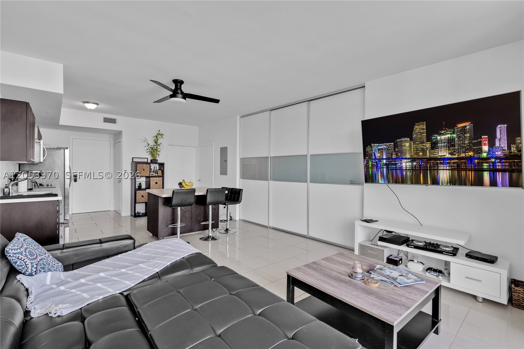 90 SW 3rd St 4403