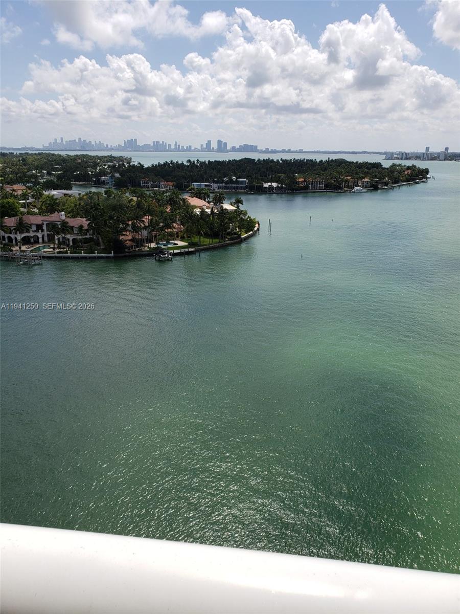 AQUASOL CONDO - Residential