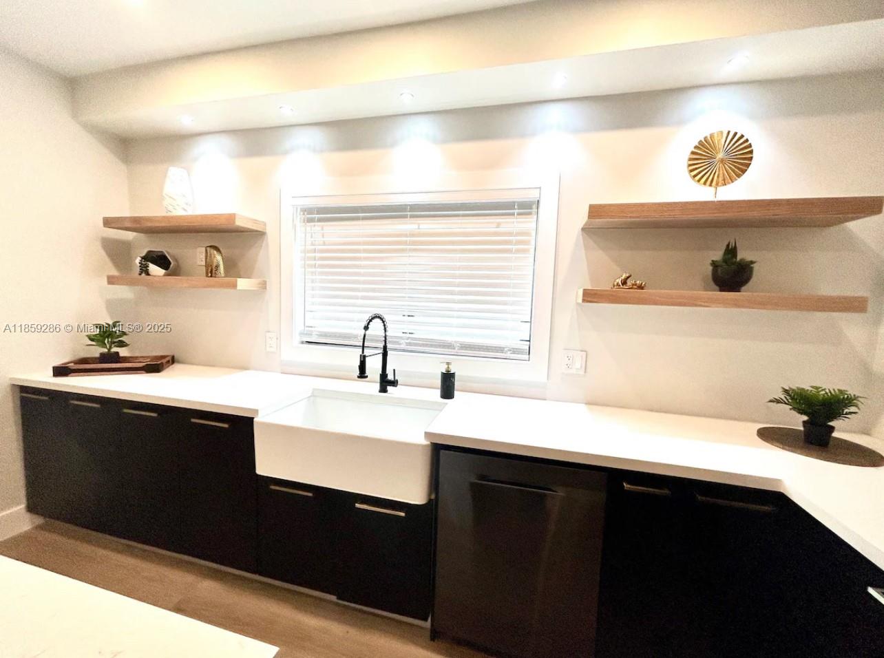 BYAN PARK - Residential Lease