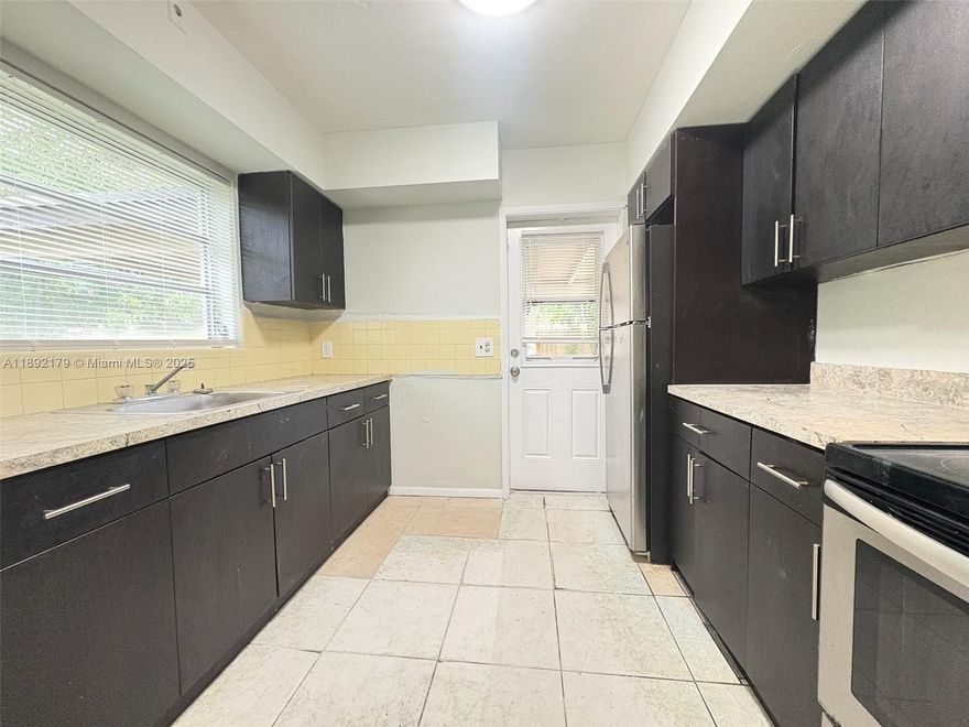 Centrally located, this house comes with three bedrooms and two bathrooms, and is ready to move in. The entire house has tile flooring, with no carpet. The kitchen is spacious and comes with custom cabinets and appliances. The house is equipped with central A/C. It is clean and fresh. The fenced backyard is perfect for spending time with family and friends. If a pet is approved, a non-refundable deposit of $300 will be required. Dogs can weigh up to 20 pounds; landlords typically don’t accept dogs weighing more than that. Before moving in, the landlord requires mandatory renter's insurance, a one-month rent payment, and two security deposits.