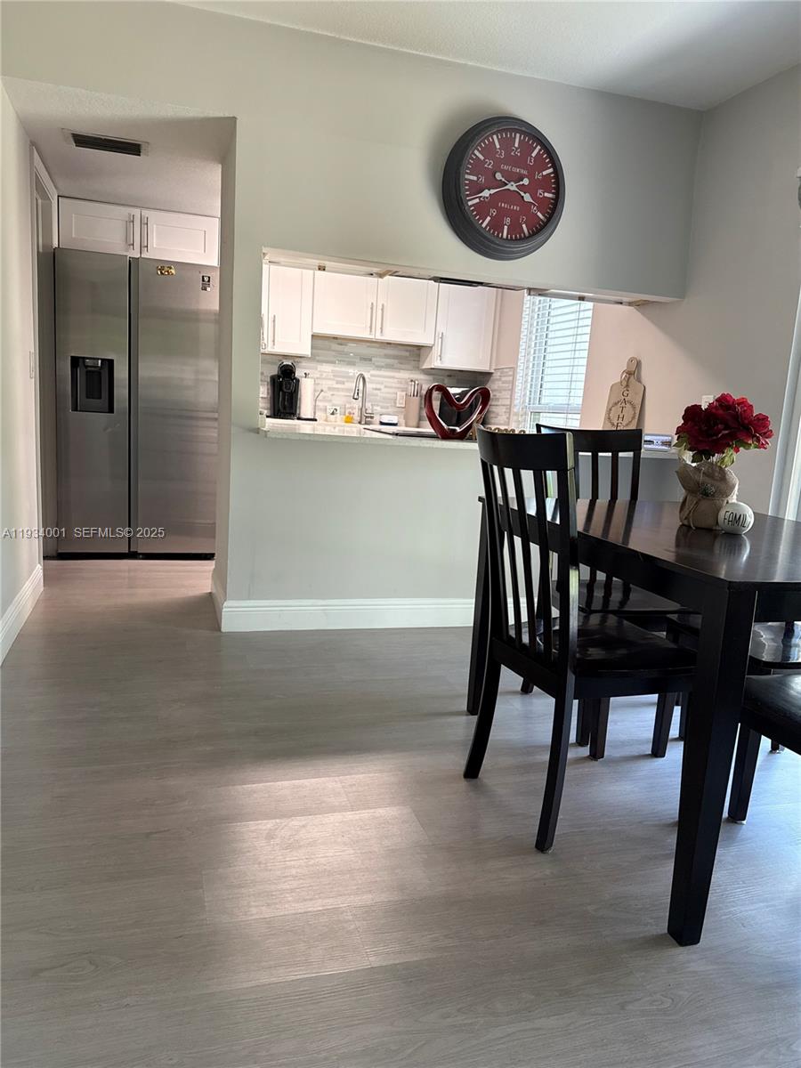 SOUTH SHORE 4 OF WELLINGT - Residential