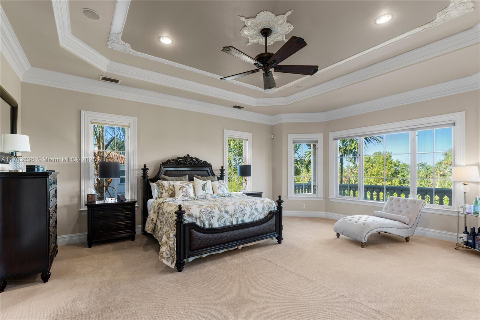 HARBOUR ISLES - Residential