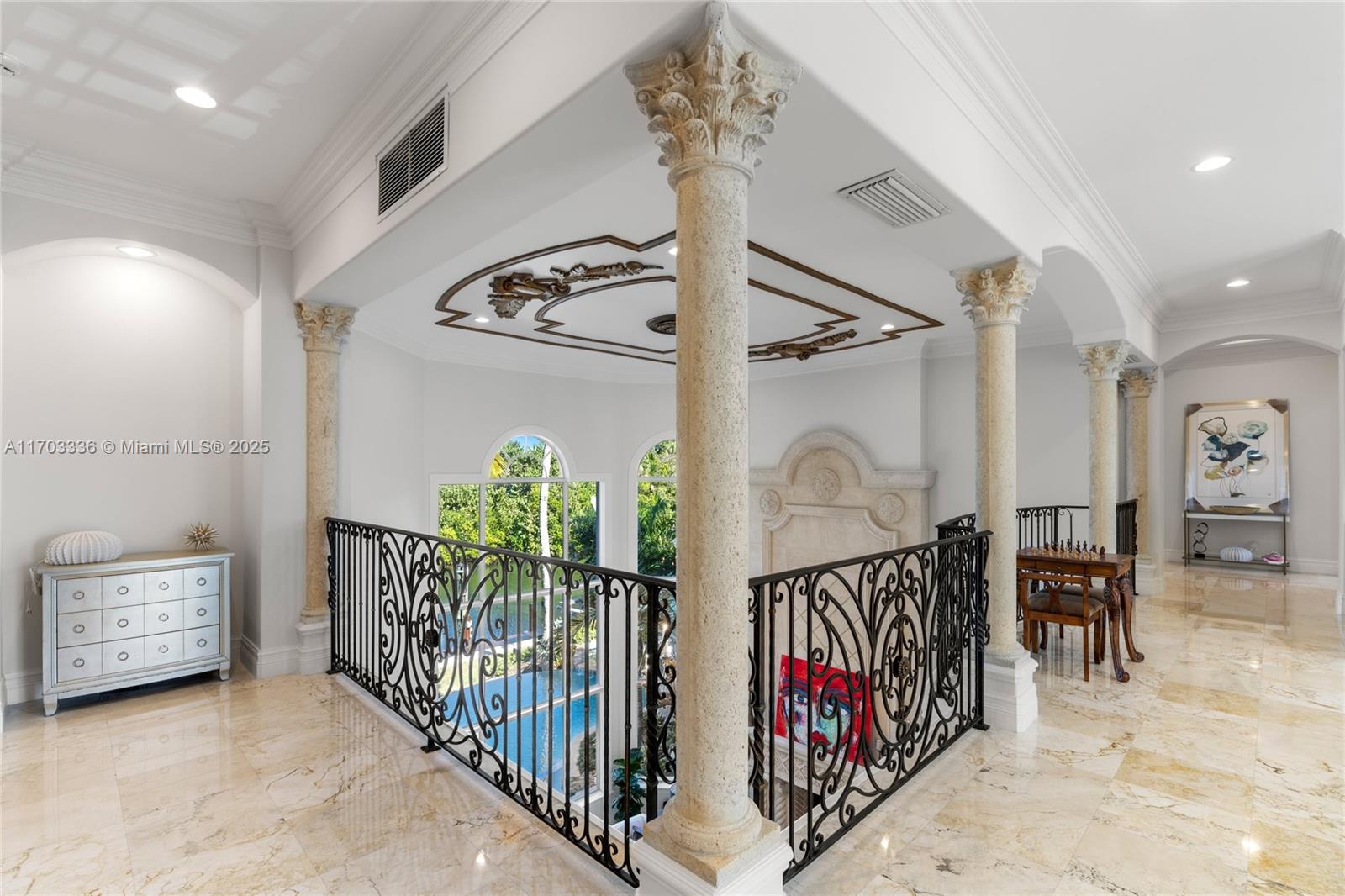 HARBOUR ISLES - Residential