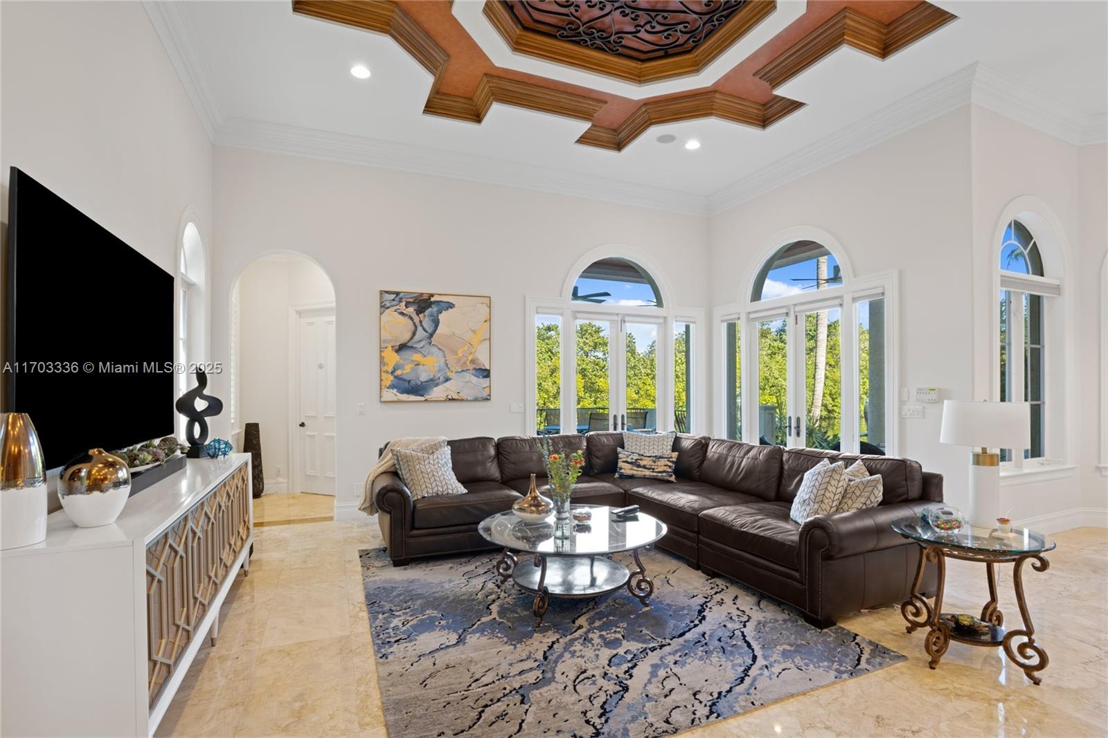HARBOUR ISLES - Residential