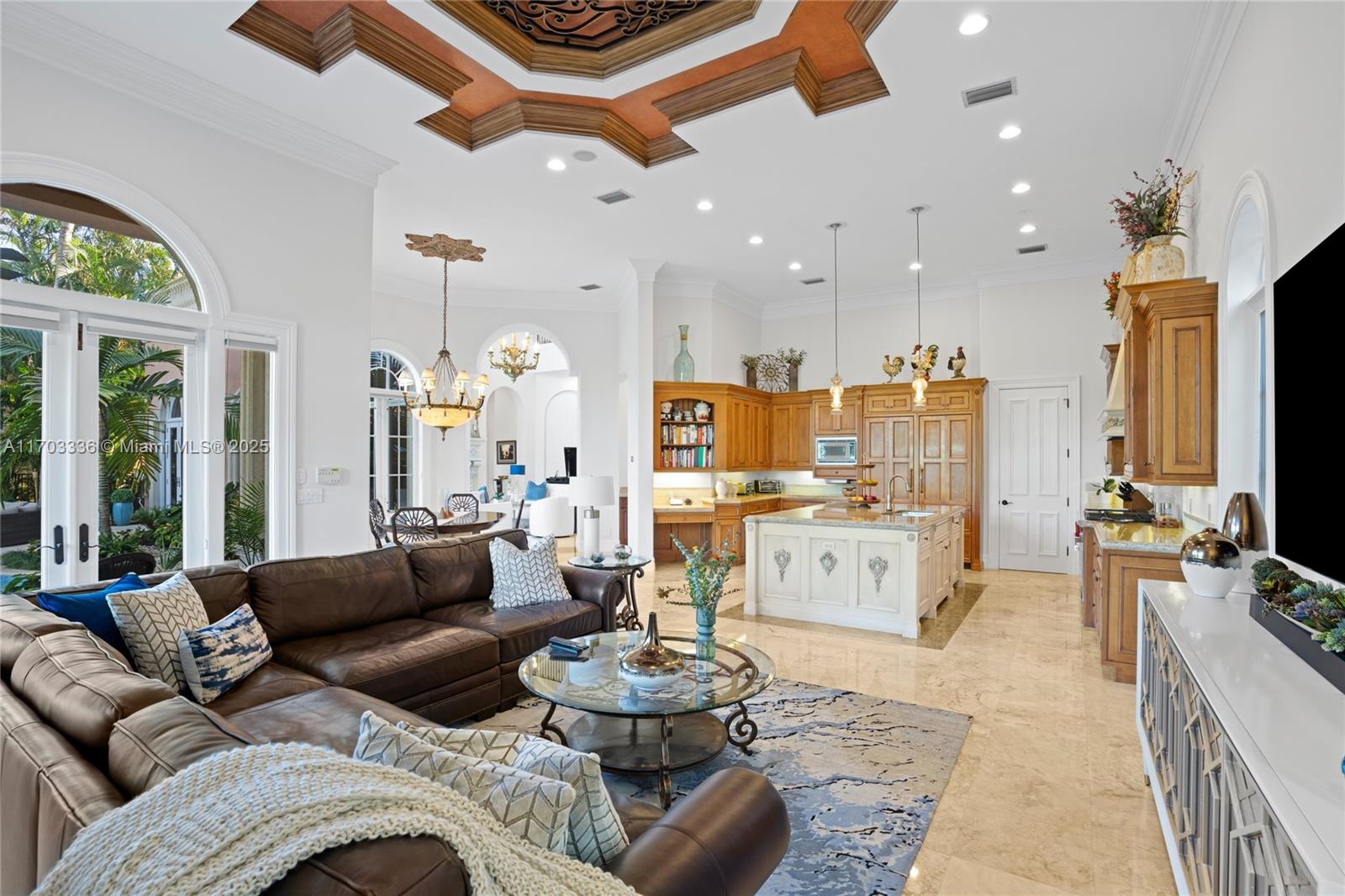 HARBOUR ISLES - Residential