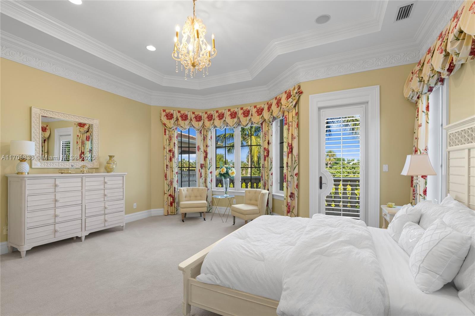 HARBOUR ISLES - Residential