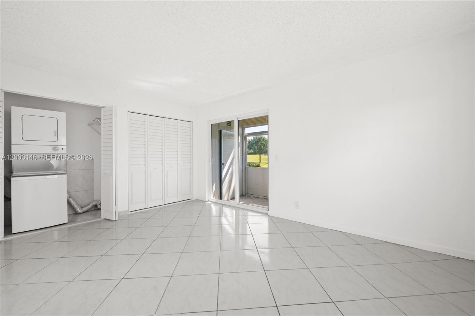 KINGS POINT TUSCANY B THRU - Residential