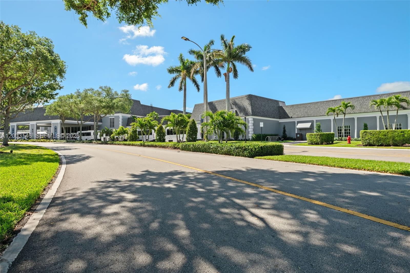 KINGS POINT TUSCANY B THRU - Residential