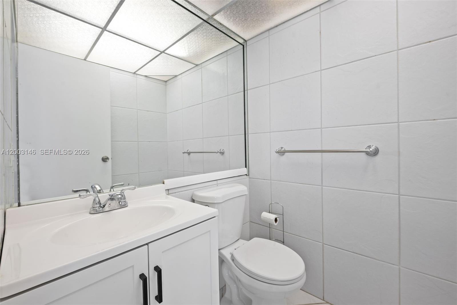 KINGS POINT TUSCANY B THRU - Residential