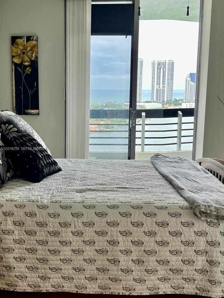 MYSTIC POINTE TOWER 500 C - Residential Lease