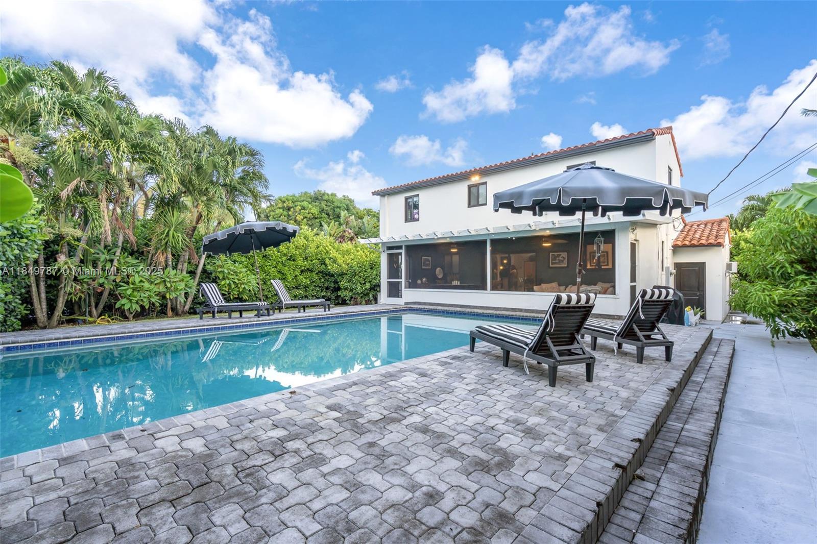 AMD PL MIAMI SHORES SEC 5 - Residential