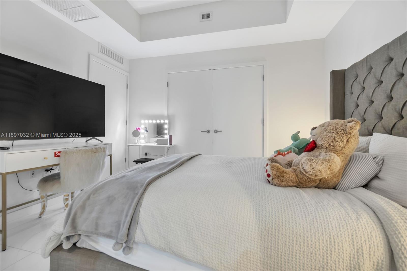 PARAMOUNT MIAMI WORLDCENT - Residential