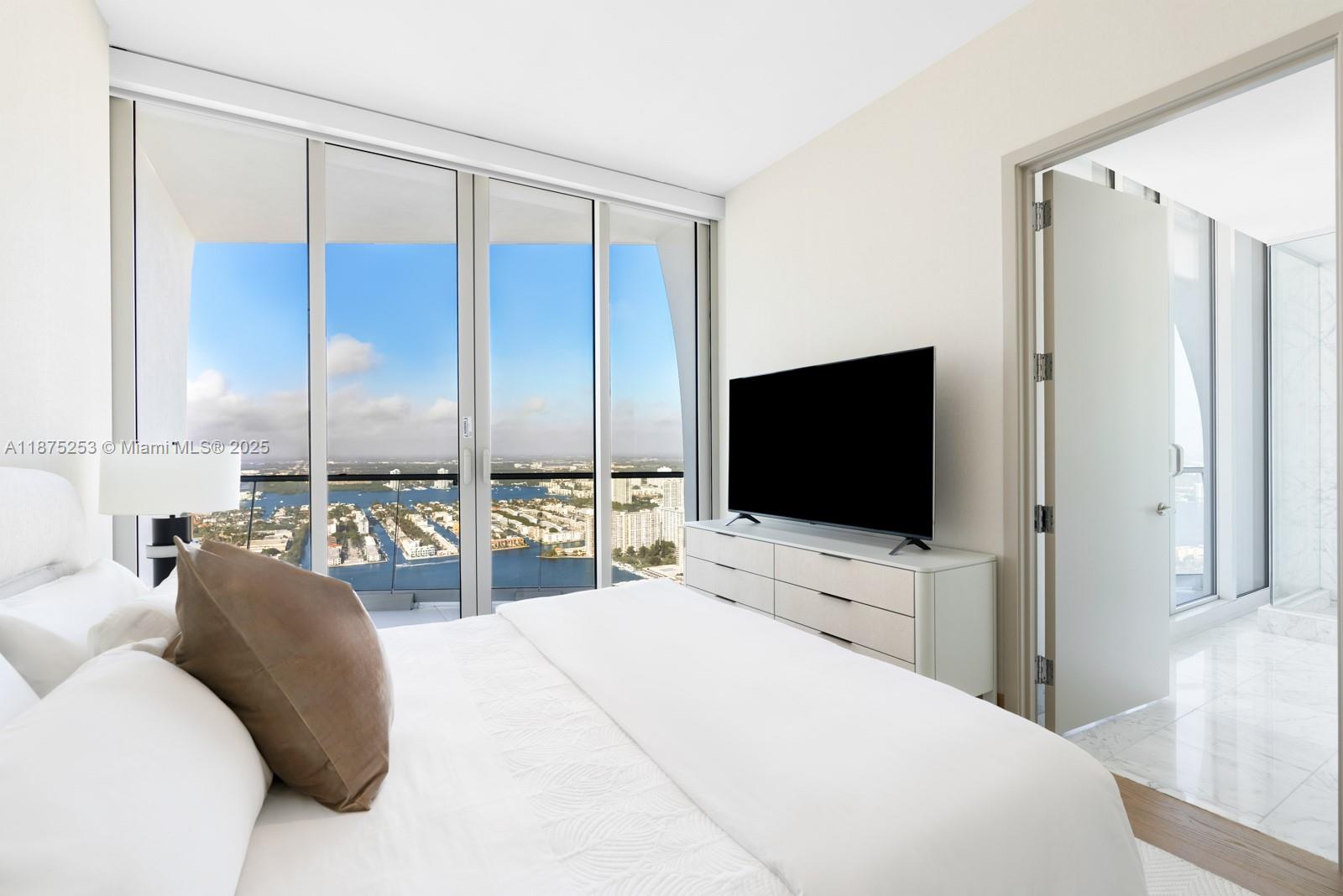 JADE SIGNATURE CONDO - Residential